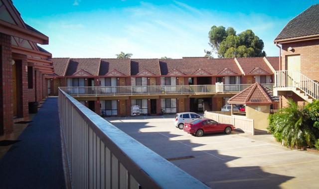 Monte Villa Motor Inn Мелбърн Екстериор снимка
