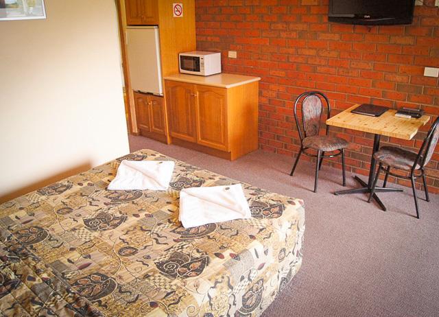 Monte Villa Motor Inn Мелбърн Екстериор снимка
