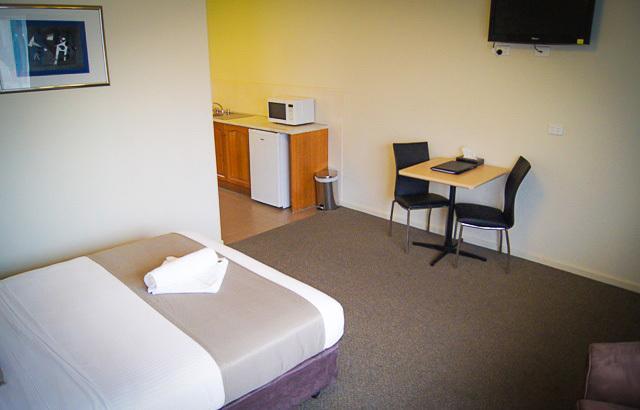 Monte Villa Motor Inn Мелбърн Екстериор снимка